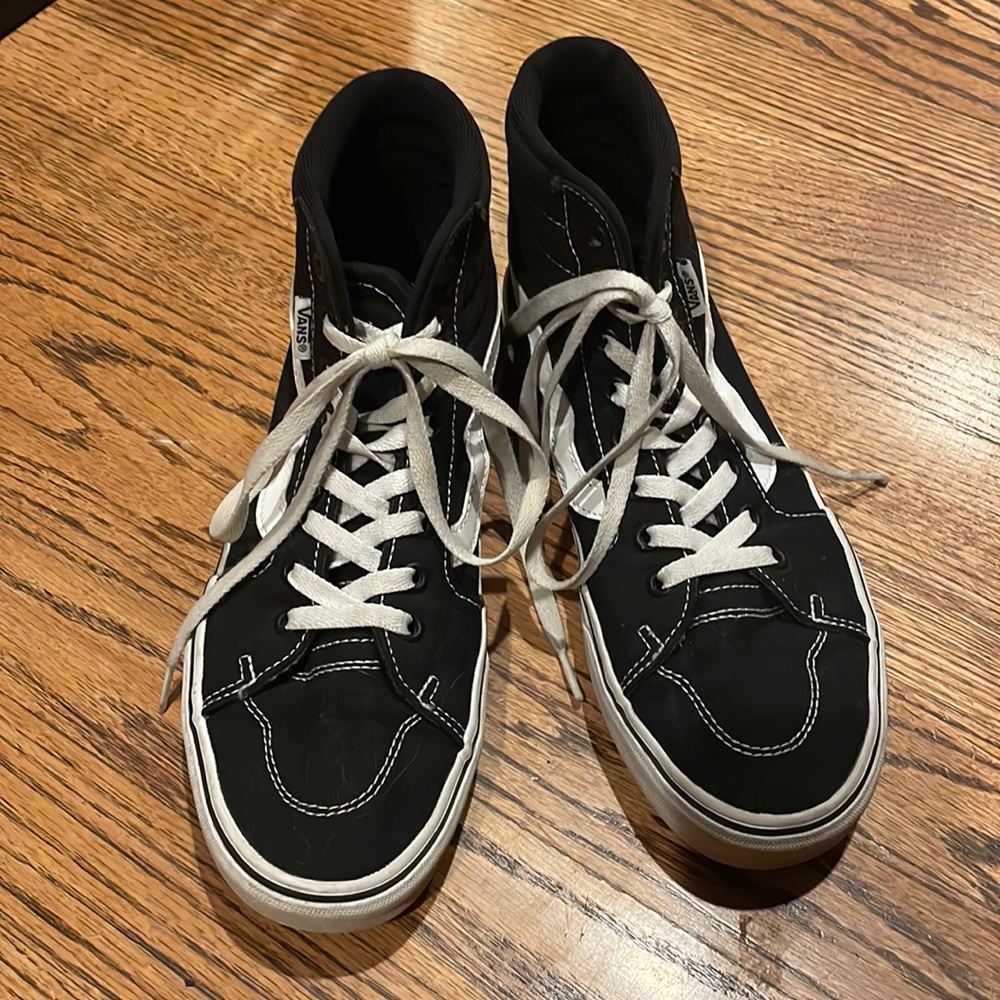 Black Vans High Tops, women’s size 9,